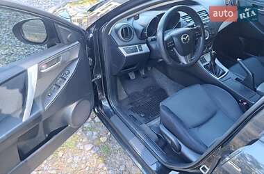 Хэтчбек Mazda 3 2010 в 