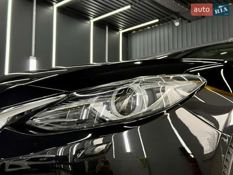 Хэтчбек Mazda 3 2015 в Киеве фото 3 Хэтчбек Mazda 3 2015 в Киеве