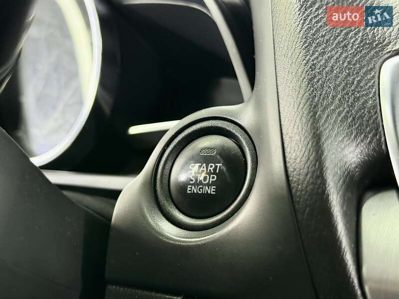 Хэтчбек Mazda 3 2015 в Киеве фото 19 Хэтчбек Mazda 3 2015 в Киеве