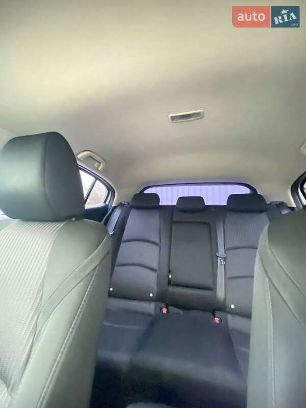 Хетчбек Mazda 3 2013 в Києві фото 7 Хетчбек Mazda 3 2013 в Києві