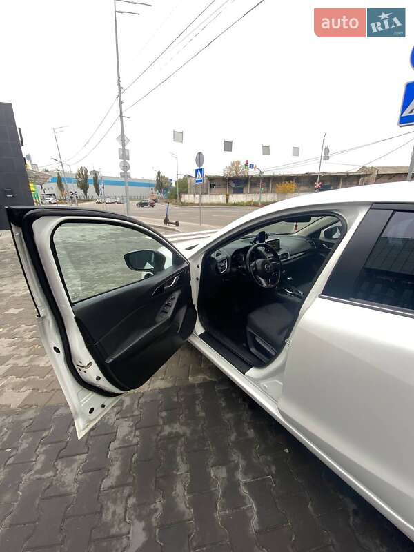 Хетчбек Mazda 3 2013 в Києві фото 14 Хетчбек Mazda 3 2013 в Києві