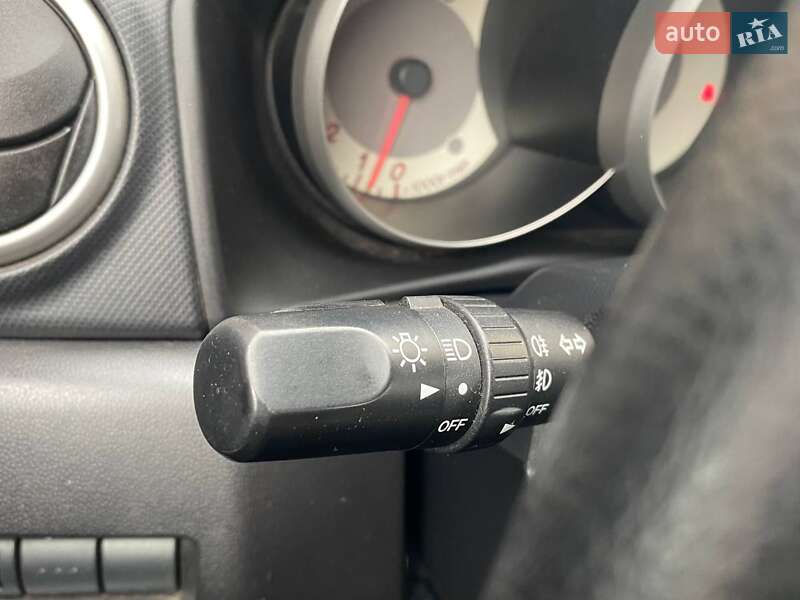 Хэтчбек Mazda 3 2008 в Полтаве