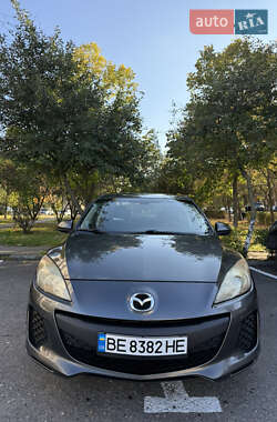 Седан Mazda 3 2012 в Миколаєві Седан Mazda 3 2012 в Миколаєві