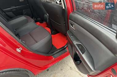 Хетчбек Mazda 3 2005 в 