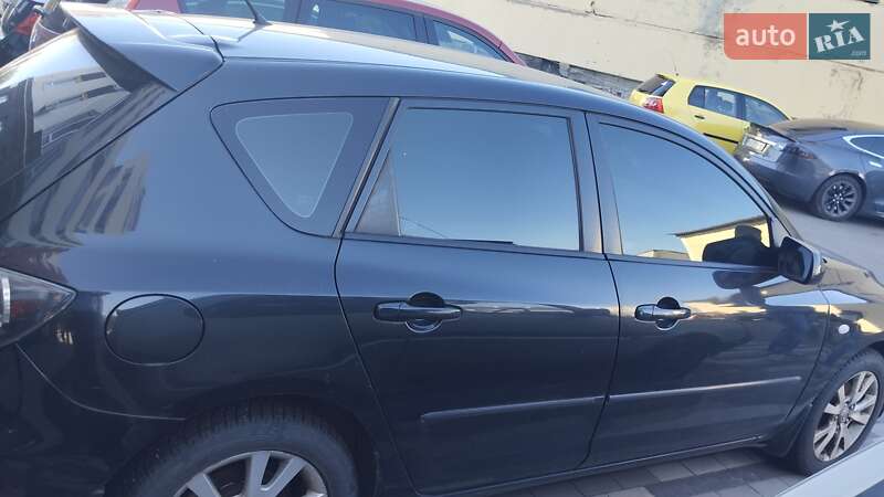 Хетчбек Mazda 3 2008 в Гатне