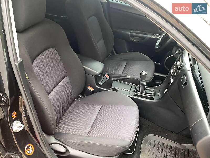 Хэтчбек Mazda 3 2006 в Житомире