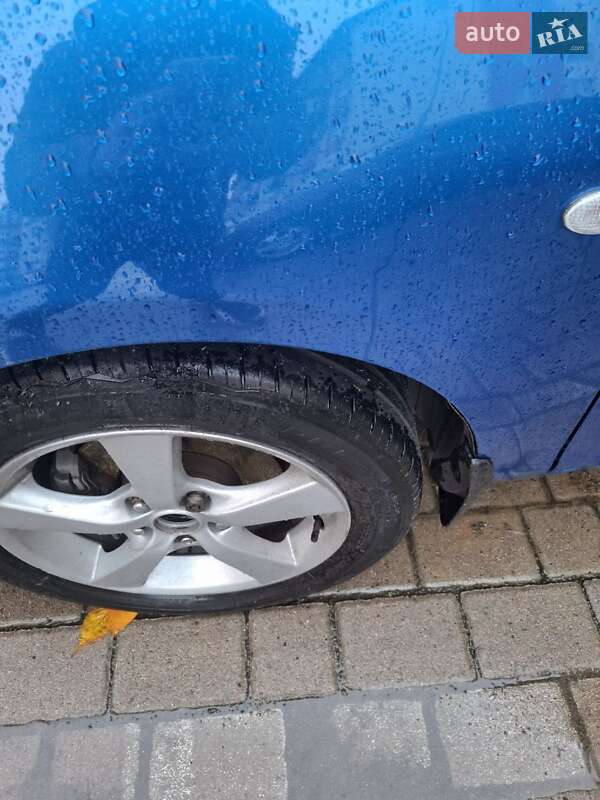 Седан Mazda 3 2004 в Ужгороде фото 5 Седан Mazda 3 2004 в Ужгороде