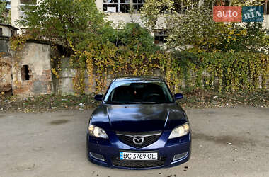 Седан Mazda 3 2004 в  фото 5 Седан Mazda 3 2004 в