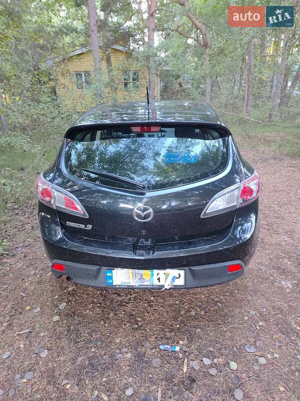 Хэтчбек Mazda 3 2009 в Львове