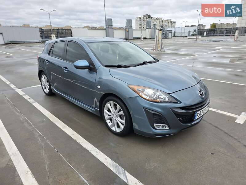 Хетчбек Mazda 3 2011 в Києві
