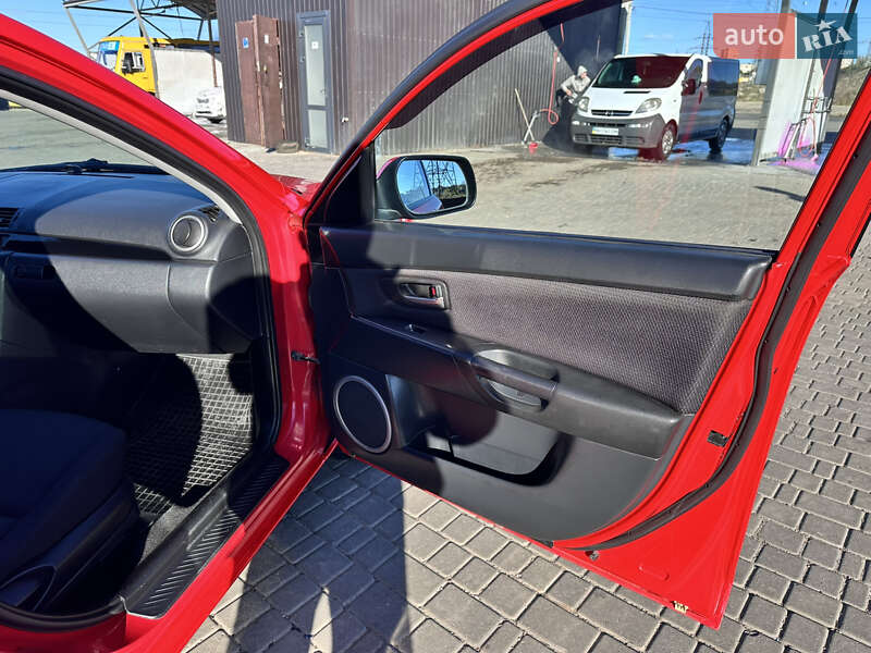 Седан Mazda 3 2007 в Одессе