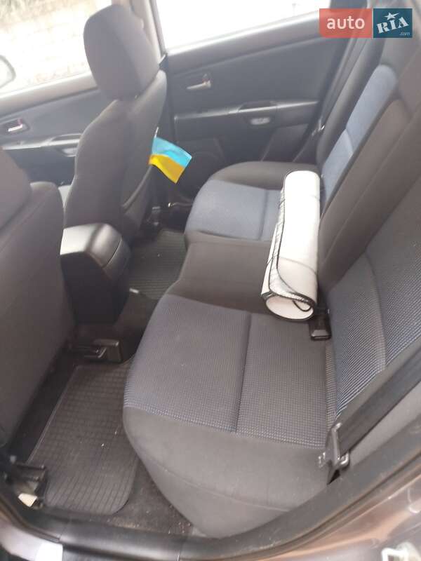 Хэтчбек Mazda 3 2005 в Мерефа фото 14 Хэтчбек Mazda 3 2005 в Мерефа