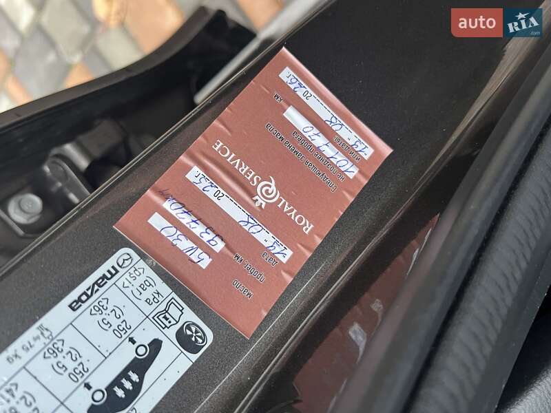 Седан Mazda 3 2016 в Києві фото 32 Седан Mazda 3 2016 в Києві