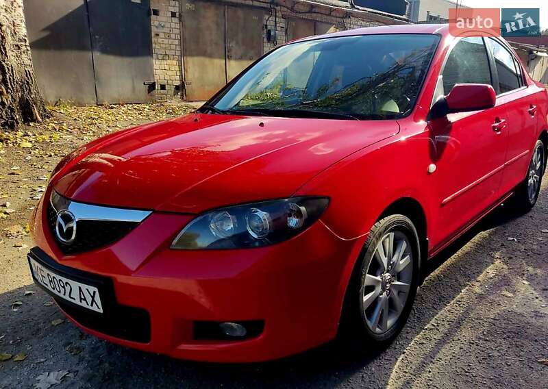Седан Mazda 3 2007 в Днепре