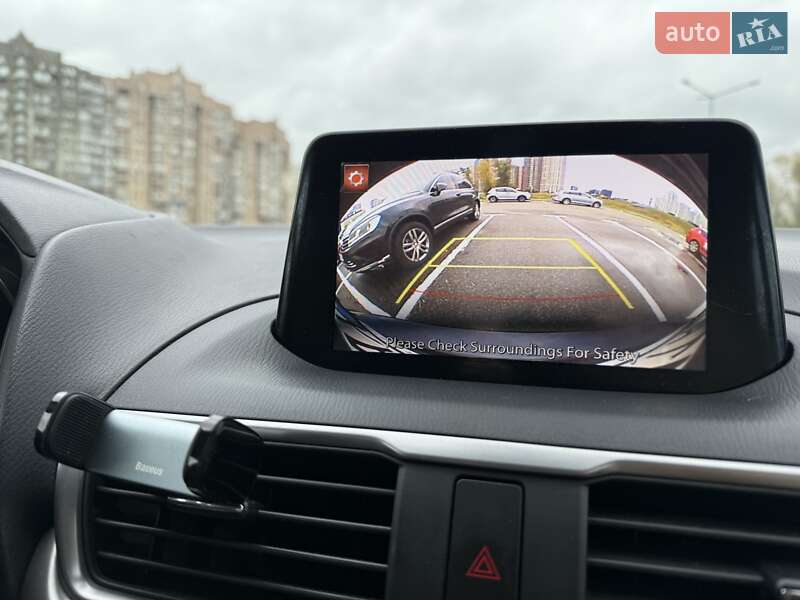 Седан Mazda 3 2018 в Киеве фото 16 Седан Mazda 3 2018 в Киеве