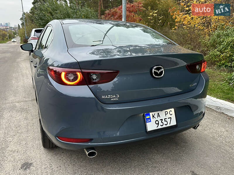 Седан Mazda 3 2023 в Киеве фото 10 Седан Mazda 3 2023 в Киеве