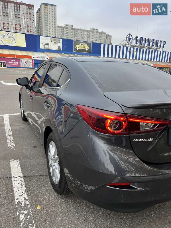 Седан Mazda 3 2016 в Киеве фото 20 Седан Mazda 3 2016 в Киеве