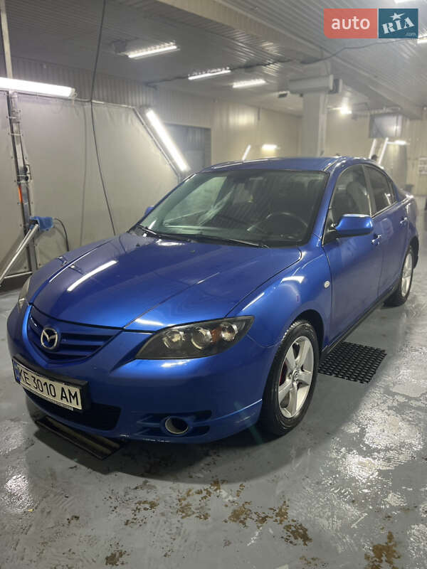 Седан Mazda 3 2005 в Каменском