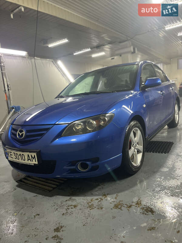 Седан Mazda 3 2005 в Каменском