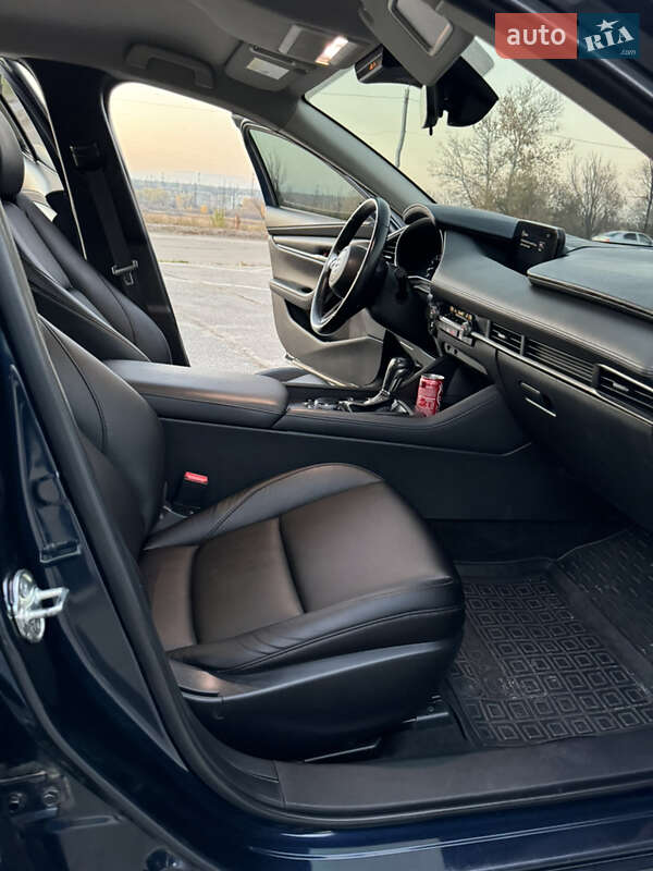 Седан Mazda 3 2020 в Харькове