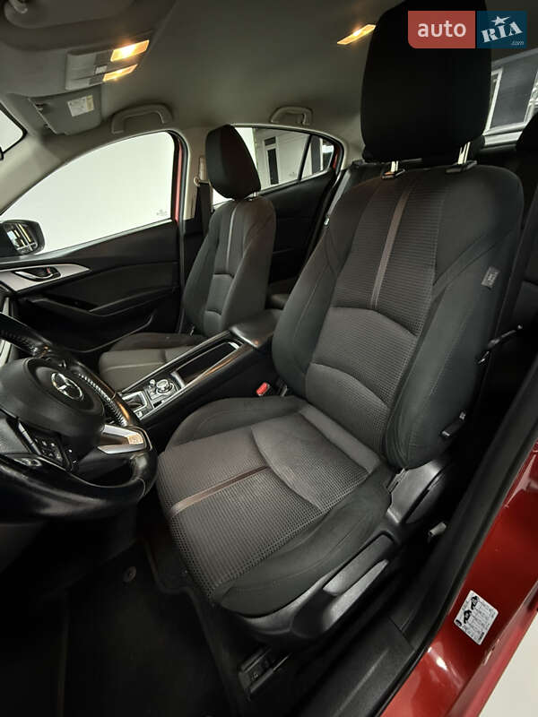 Седан Mazda 3 2018 в Одесі фото 18 Седан Mazda 3 2018 в Одесі