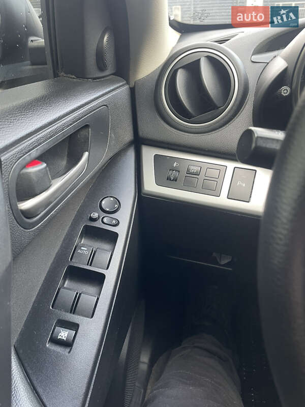 Седан Mazda 3 2010 в Ивано-Франковске