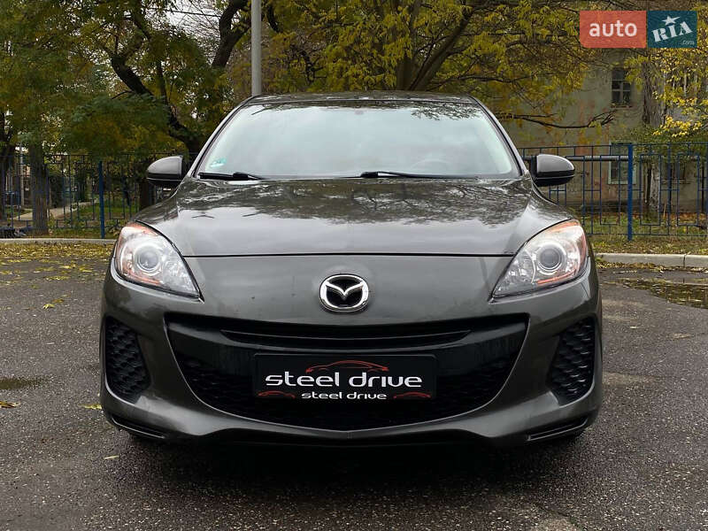 Хетчбек Mazda 3 2012 в Миколаєві фото 2 Хетчбек Mazda 3 2012 в Миколаєві