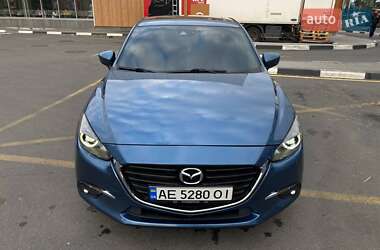 Седан Mazda 3 2017 в Києві