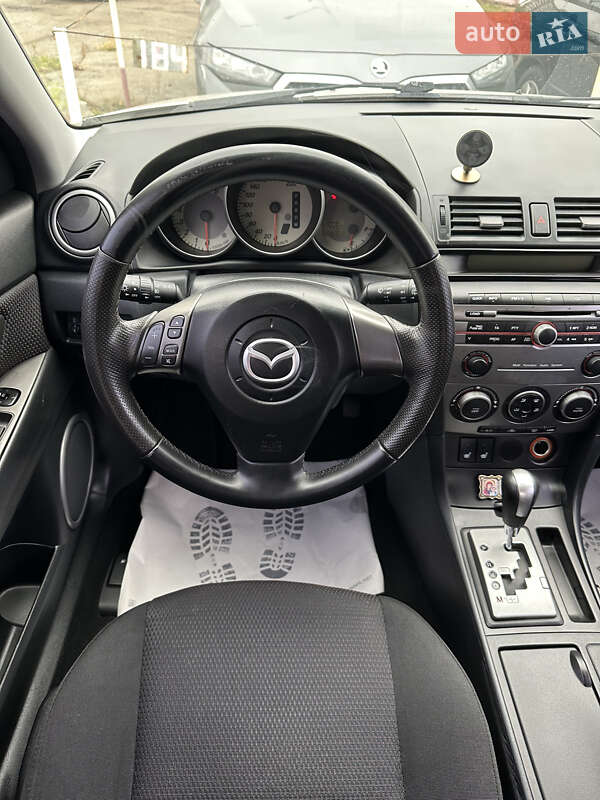 Хэтчбек Mazda 3 2007 в Киеве