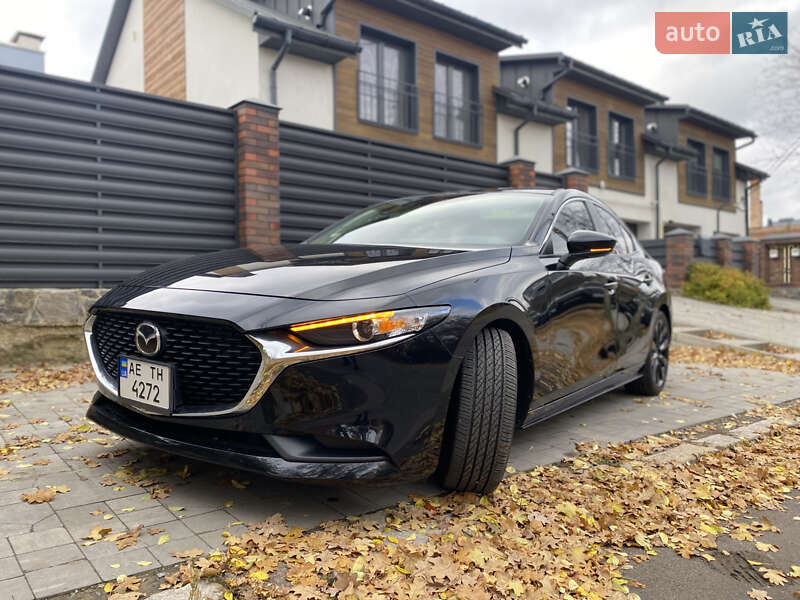 Седан Mazda 3 2023 в Виннице фото Седан Mazda 3 2023 в Виннице
