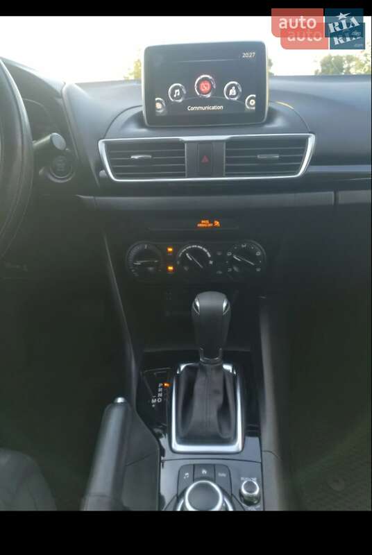 Седан Mazda 3 2015 в Києві фото 11 Седан Mazda 3 2015 в Києві