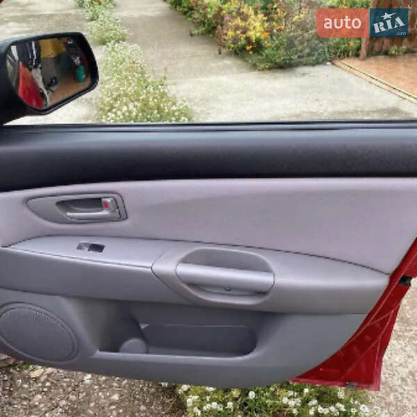 Хетчбек Mazda 3 2005 в Береговому