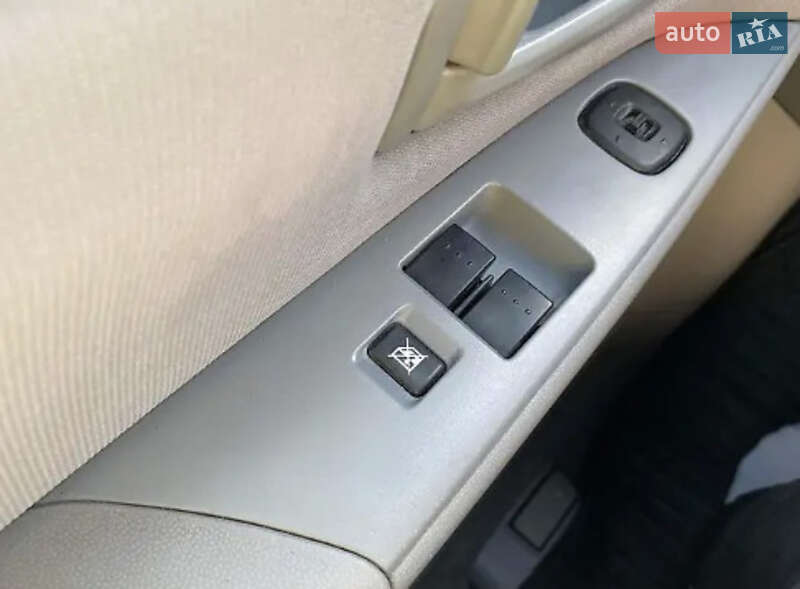 Хетчбек Mazda 3 2005 в Береговому