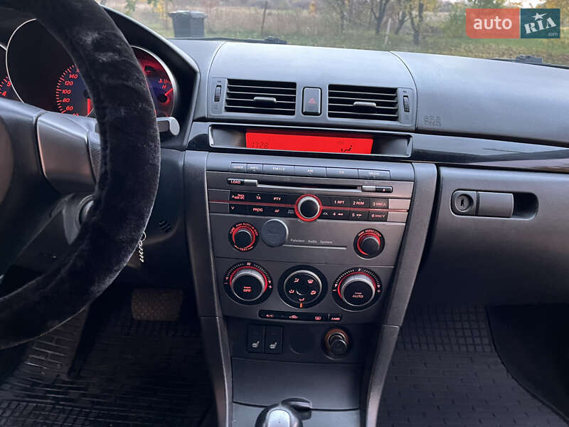 Седан Mazda 3 2007 в Смілі фото 32 Седан Mazda 3 2007 в Смілі