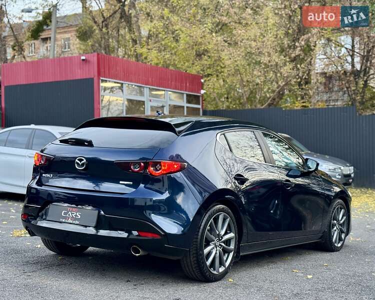 Хэтчбек Mazda 3 2019 в Киеве