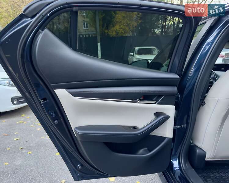 Хэтчбек Mazda 3 2019 в Киеве