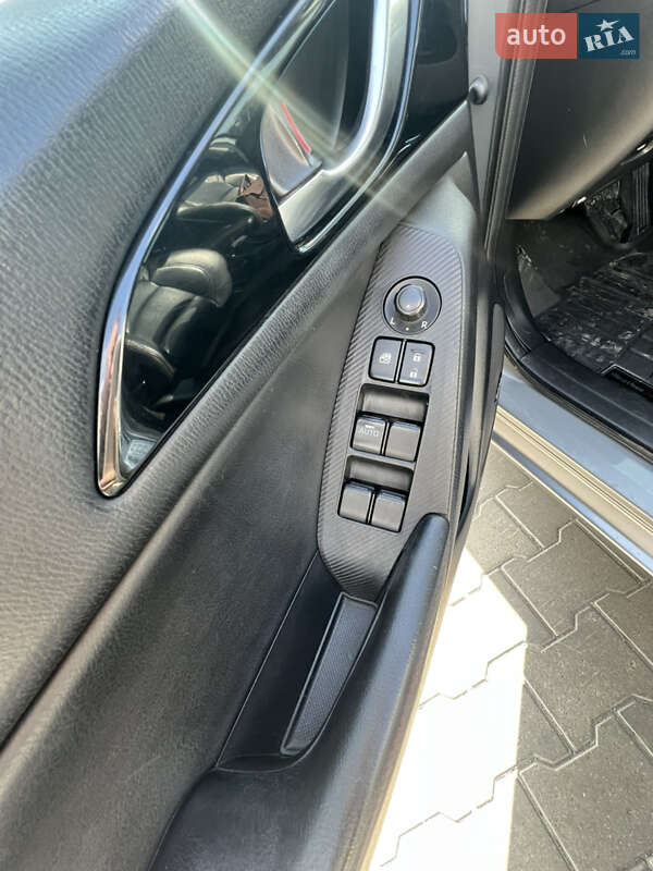 Седан Mazda 3 2013 в Ізмаїлі