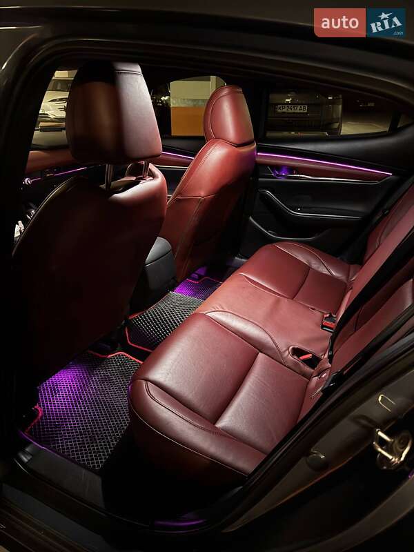 Хэтчбек Mazda 3 2020 в Запорожье