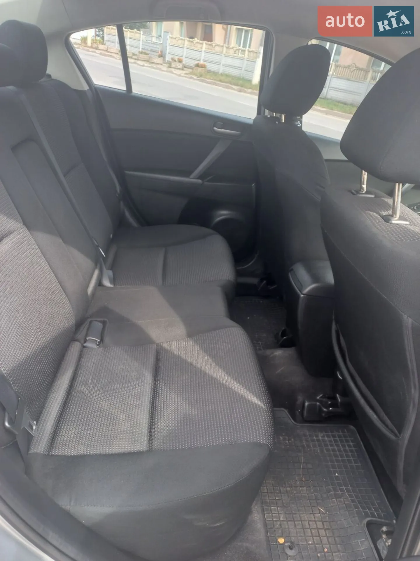 2011 Mazda 3 - мініатюра 4