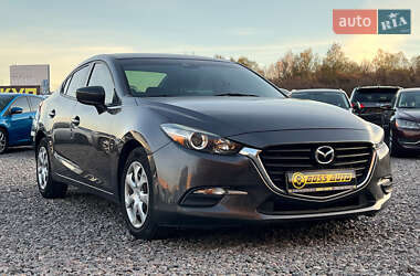 Седан Mazda 3 2017 в Львове