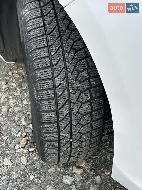 Седан Mazda 3 2013 в Прилуках фото 9 Седан Mazda 3 2013 в Прилуках