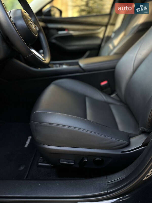 Седан Mazda 3 2023 в Одессе фото 14 Седан Mazda 3 2023 в Одессе