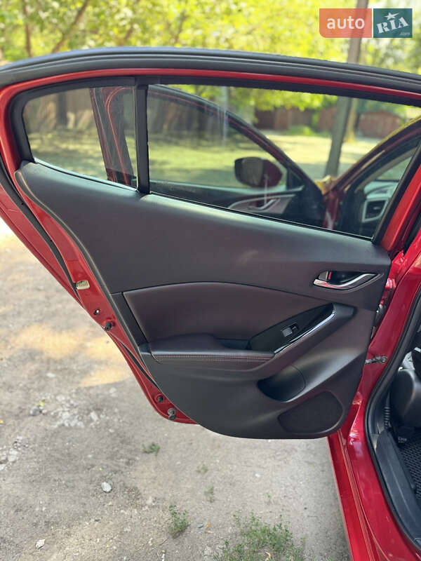 Седан Mazda 3 2016 в Запорожье фото 32 Седан Mazda 3 2016 в Запорожье