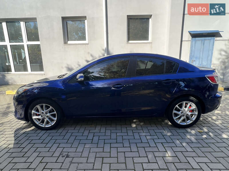 Седан Mazda 3 2012 в Одесі