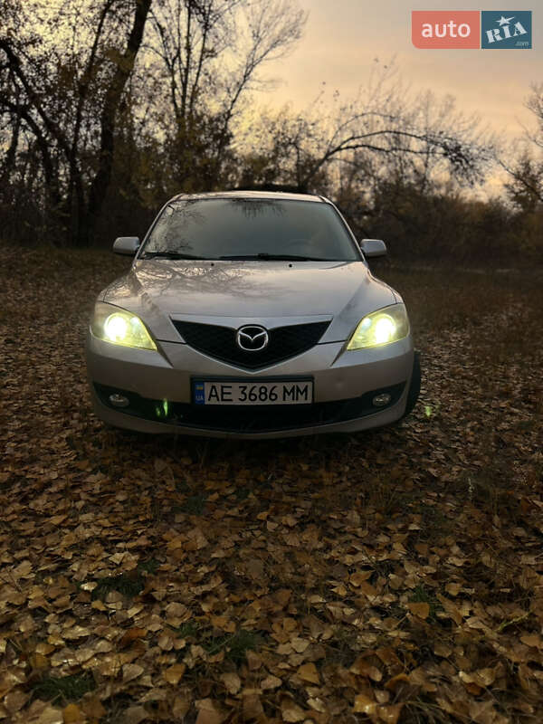 Хэтчбек Mazda 3 2006 в Днепре