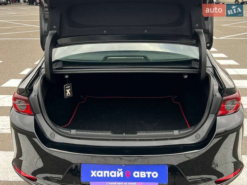 Седан Mazda 3 2018 в Одесі фото 20 Седан Mazda 3 2018 в Одесі