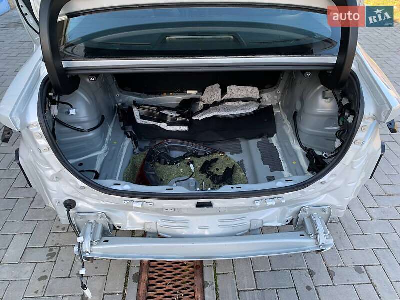 Седан Mazda 3 2024 в Нерубайське фото 3 Седан Mazda 3 2024 в Нерубайське