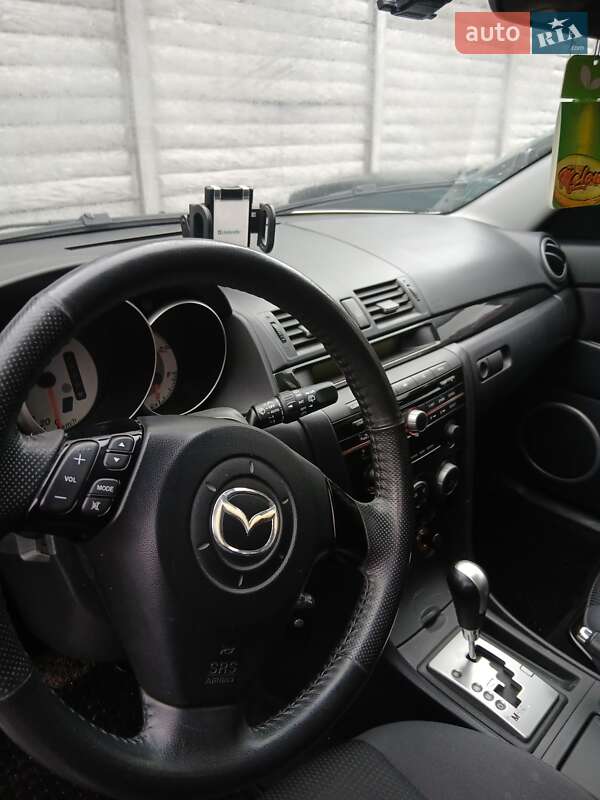 Хетчбек Mazda 3 2008 в Чернігові