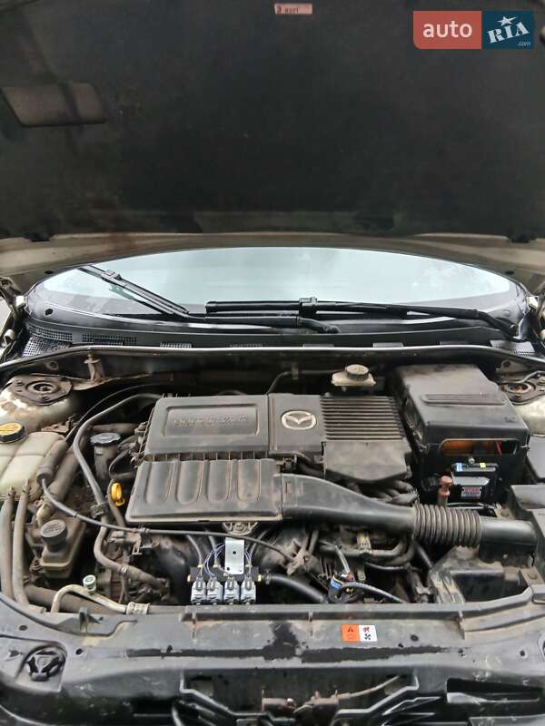 Хетчбек Mazda 3 2008 в Чернігові