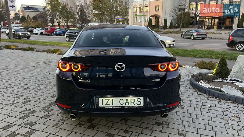 Седан Mazda 3 2022 в Львові